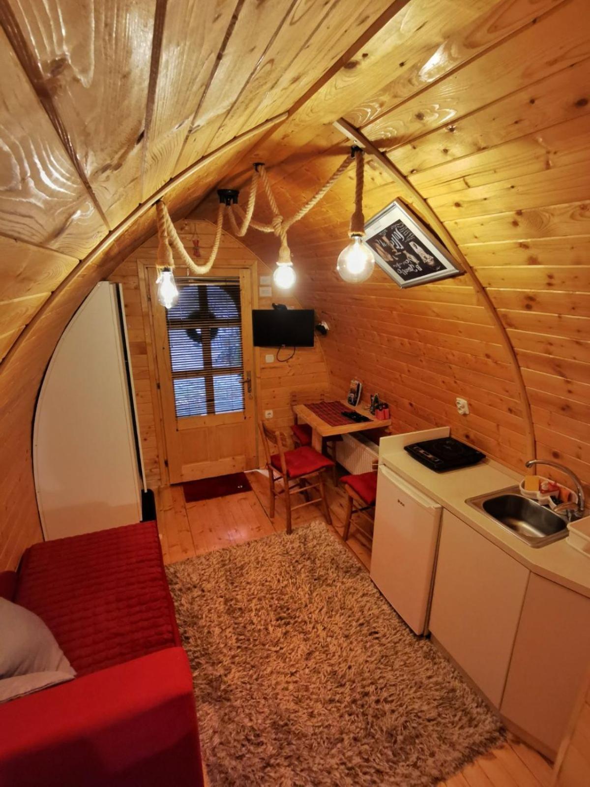 Vila Jelena - Bungalov Crni Vrh Zewnętrze zdjęcie